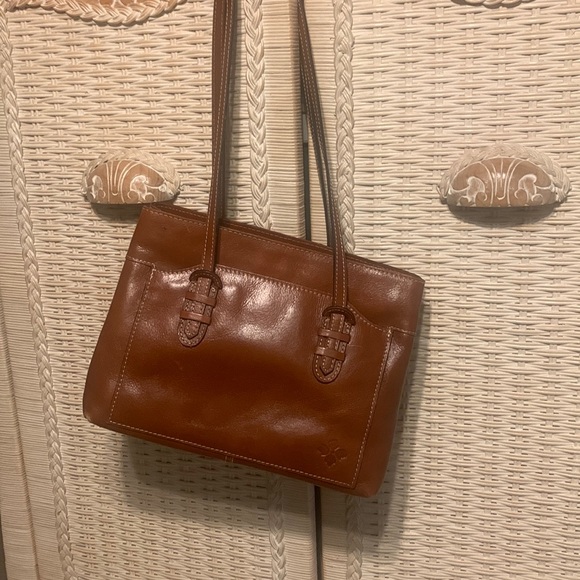 Patricia Nash Handbags - Patricia Nash Leather Shoulder Bag